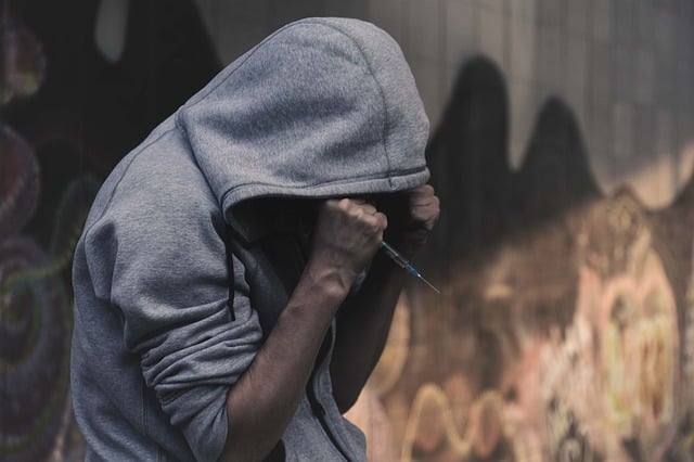 3 Common Myths About Drug Addicts 1 3 Common Myths About Drug Addicts